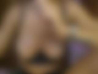 AnnesWhite's Live Sex Cam Show