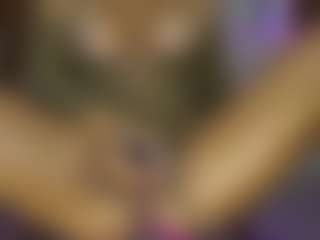AnnesWhite's Live Sex Cam Show