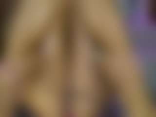 AnnesWhite's Live Sex Cam Show