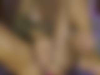 AnnesWhite's Live Sex Cam Show