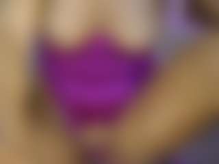AnnesWhite's Live Sex Cam Show