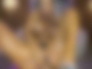 Live cam show with AnnesWhite - Blonde Hair MILF on Camsoda