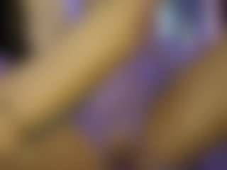 AnnesWhite's Live Sex Cam Show