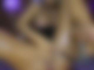 AnnesWhite's Live Sex Cam Show