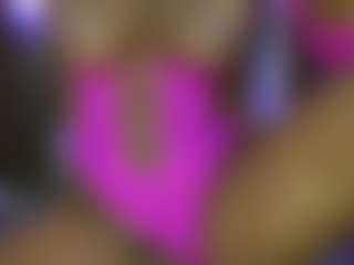 AnnesWhite's Live Sex Cam Show