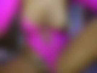 AnnesWhite's Live Sex Cam Show