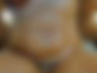 AnnesWhite's Live Sex Cam Show
