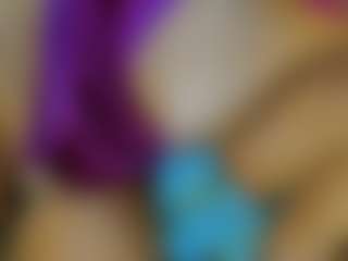 AnnesWhite's Live Sex Cam Show