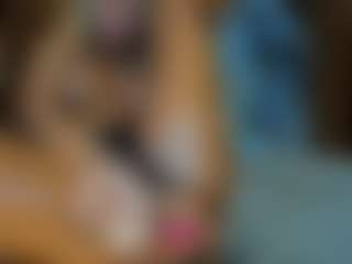 Live cam show with AnnesWhite - Squirt Blonde Hair on hotwifechat.live