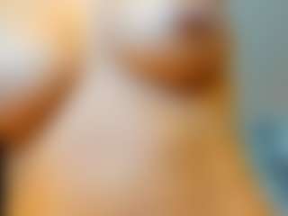 AnnesWhite's Live Sex Cam Show