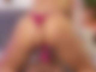 Katie Cruz's Live Sex Cam Show