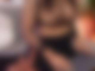 Live cam show with Katie Cruz - Public Latina on Camsoda | colombia