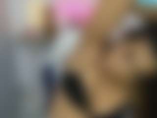 Live cam show with Donat3lla.. - Amateur Curvy on Camsoda