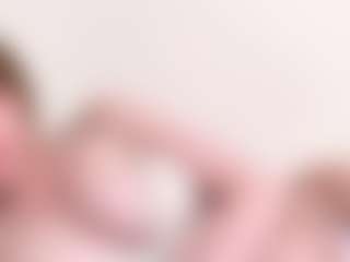 Live cam show with NikkiMinimi - Red Hair on Camiplay Live