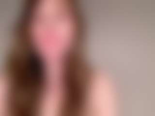 Live cam show with NikkiMinimi - Red Hair on Camsoda