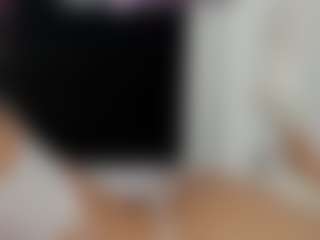 Rennata-S's Live Sex Cam Show