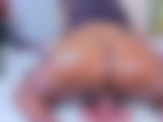 Live cam show with Danna Brown - Ebony on Camsoda | colombia