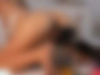 emmabum's Live Sex Cam Show