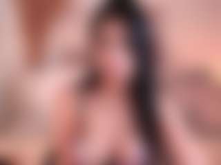 Live cam show with Victoria - Living Room on sexylivex.com