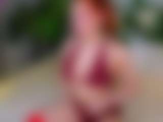 Live cam show with Elfa Mirielle - Nylon on CamwithHer