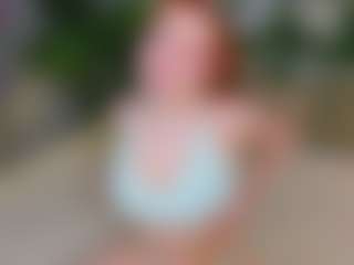 Live cam show with Elfa Mirielle - Sub on Fling VIP Chat