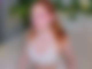 Live cam show with Elfa Mirielle - Hairy on sexytreat.net