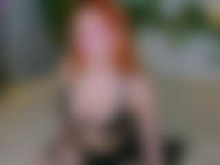 Live cam show with Elfa Mirielle - Dom on intimatelivegirls.com