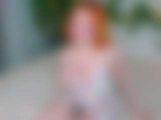 Live cam show with Elfa Mirielle - Hairy on Mixed Magazine Live