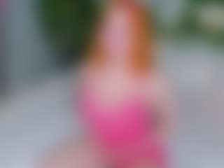 Live cam show with Elfa Mirielle - Booty on Milfs Live