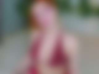 Live cam show with Elfa Mirielle - Red Hair Fetish on Hubzter Live