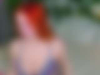 Live cam show with Elfa Mirielle - Red Hair Squirt on Fit Hotties