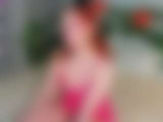 Live cam show with Elfa Mirielle - Moan on CamwithHer