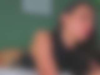 SARA SAENZ's Live Sex Cam Show