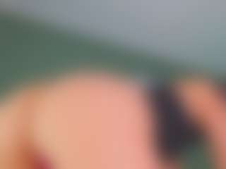 SARA SAENZ's Live Sex Cam Show