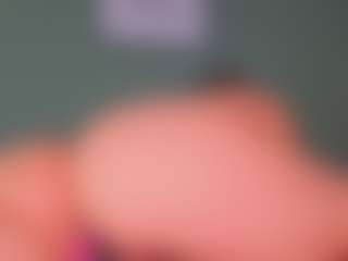 SARA SAENZ's Live Sex Cam Show