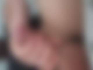 celebuckitomek's Live Sex Cam Show