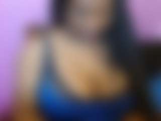 Yue29's Live Sex Cam Show