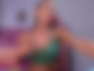 Ainara Velez's Live Sex Cam Show