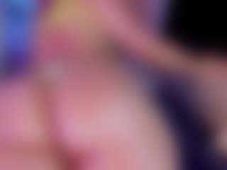 mia-bloom's Live Sex Cam Show