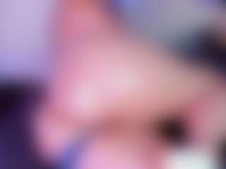 Live cam show with mia-bloom - Red Hair Middle Aged on intimatelivegirls.com
