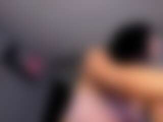 Kamilah's Live Sex Cam Show