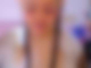 Live cam show with lanaqueen69 - Bisexual on livesuperchat.net