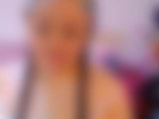 lanaqueen69's Live Sex Cam Show