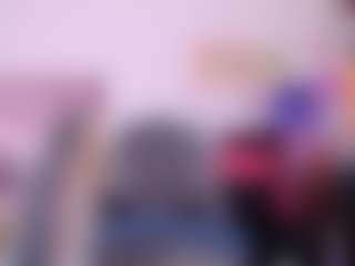 lanaqueen69's Live Sex Cam Show