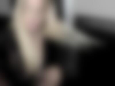 MissMeganSky's Live Sex Cam Show
