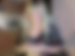 Live cam show with KendallCurkovaa - Small Tits on Camming Site