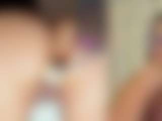 Live cam show with Alessandra-Smith - Middle Aged on Camsoda