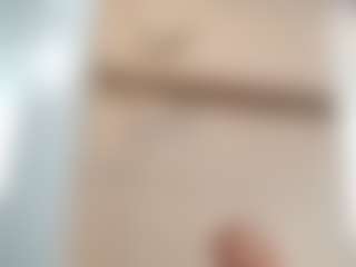 Live cam show with Chriswang7000 - Average on madthumbs