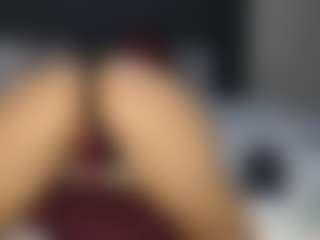 alice-angsx's Live Sex Cam Show