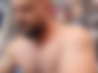 HugeMuscles's Live Sex Cam Show